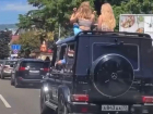За провоз девушек на крыше «Мерседеса» по дорогам Сочи водителя объявили в розыск 