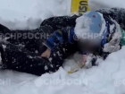В Красной Поляне сноубордисты спасли ребенка из глубокой снежной ямы