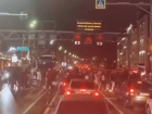 Толпы туристов атаковали сочинские улицы