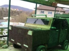 «Тачка Буратино»: в Сочи выставили на продажу деревянный автомобиль без мотора 