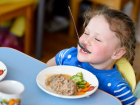 В детских садах Сочи детей кормили продуктами без необходимой маркировки