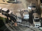 Неадекватный мужчина набросился с топором на отца с ребенком в Сочи