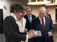 Владимир Путин открыл концертный комплекс в Сириусе