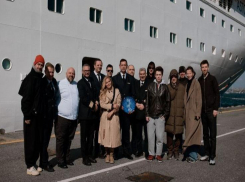 Актеры Пегова и Трибунцев вернулись в Сочи после съемок фильма на круизном лайнере