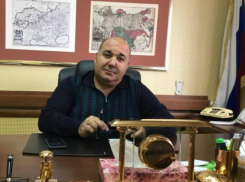 Уехавшего за границу экс-депутата из Сочи объявили в розыск за изнасилование