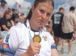 18-летняя жительница Сочи стала лучшей серфингисткой России