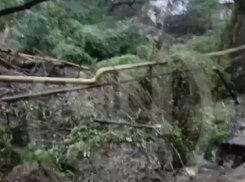 Оползень повредил газопровод в Сочи