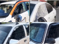 Десяток машин разгромили ночью вандалы в Сочи