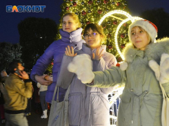 Туристы отказываются встречать Новый год в Сочи из-за «бешеных» цен