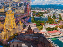 Где лучше жить, в Сочи, Москве или в Питере?: россиянин сравнил три города
