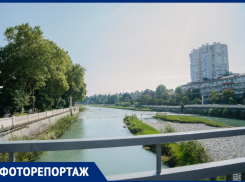 Состояние реки в центральном районе Сочи оценил корреспондент «Блокнота»