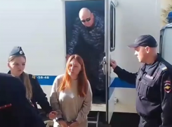 Суд отправил под домашний арест женщину, снявшую 3 миллиона со счета на реабилитацию мальчика, пострадавшего от нападения собак в Сочи