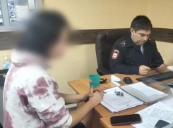 Приезжая треш-стримерша устроила скандал в магазине Сочи из-за чашки кофе