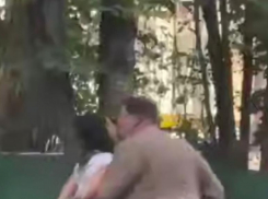 Григория Лепса застали за поцелуями с юной невестой