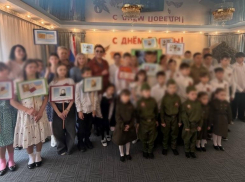 Григорий Лепс посетил детские дома в ЛНР И ДНР, готовясь к усыновлению