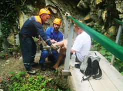 За прошедшие сутки спасатели в Сочи дважды выезжали на помощь туристам 