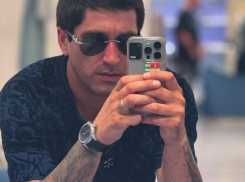 Абхазский блогер настойчиво предлагал деньги за знакомство с девушкой в центре Сочи