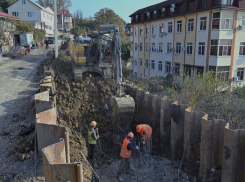 На ремонт дороги в Сочи, которую разрушил оползень, потратят 150 миллионов