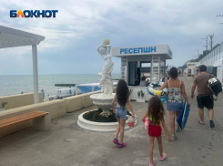 Цены на пляжах Сочи: лежаки дешевле, железная дорога ближе – Мацеста