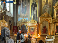 Старинные иконы продают в Сочи за миллионы рублей