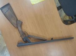 Таможенники Сочи задержали машину с оружием на границе с Абхазией