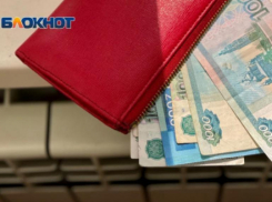 Владелица столовой в Сочи подозревается в невыплате зарплаты сотрудникам