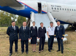 Появились подробности аварийной посадки самолета Сочи — Омск в поле под Новосибирском