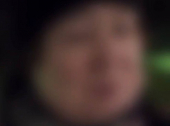 «Нормально отдохнешь»: пенсионерка предлагает проституток прохожим прямо на улице в центре Сочи