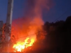 Пьяного мужчину достали из горящего дома в Сочи