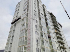 В Сочи завершается строительство многоэтажки для переселенцев из аварийного жилья 
