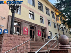 Стало известно, какие зарплаты у работников мэрии Сочи