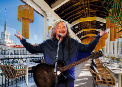 Игорь Николаев судится с сочинским рестораном «Дельфин и русалка»