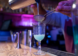 В Сочи задержали подростков, которые ночью развлекались в барах без родителей