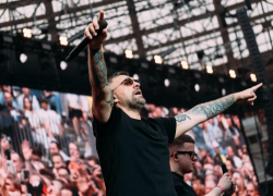 Почти все билеты раскупили на концерт Басты в Сочи 