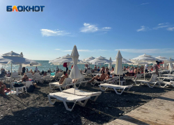 13-летний мальчик попал в больницу с ожогами 50% тела, позагорав на пляже в Сочи