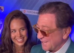 Григорий Лепс сообщил, что скопил миллион на свадьбу