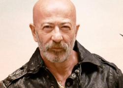 Остается легендой: в Сочи раскупили практически все билеты на концерт Розенбаума