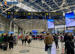 Вылет 30 самолетов задерживается из аэропорта Сочи