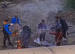 В Сочи дети пытались сжечь каршеринговый самокат