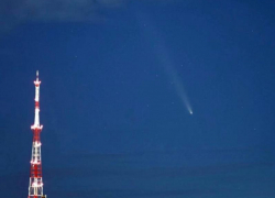 Самую яркую за 13 лет комету засняли на видео в Сочи