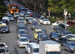 Сочи стал лидером по количеству машин в России 