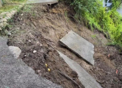 Оползень отрезал от внешнего мира жителей села в Сочи