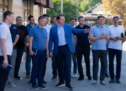 Мэр Сочи не нашёл в Дагомысе освещения, благоустройства и чистоты