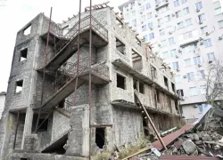 Три крупных самостроя сносят в Сочи