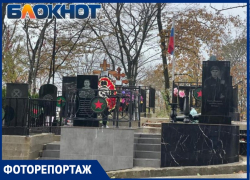 Специальный фоторепортаж с кладбища в Сочи, где нашли свой покой погибшие в СВО