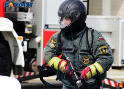 Двое детей едва не погибли при пожаре в квартире Сочи