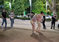 Массовая драка произошла в центре Сочи