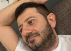 "Спускаюсь по лестнице вниз": известного сочинца Михаила Галустяна затравили в соцсетях 