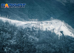 35 сантиметров снега выпало в горах Сочи за сутки