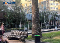 Металлические арки так и не исчезли с улицы Навагинской, как обещал новый мэр